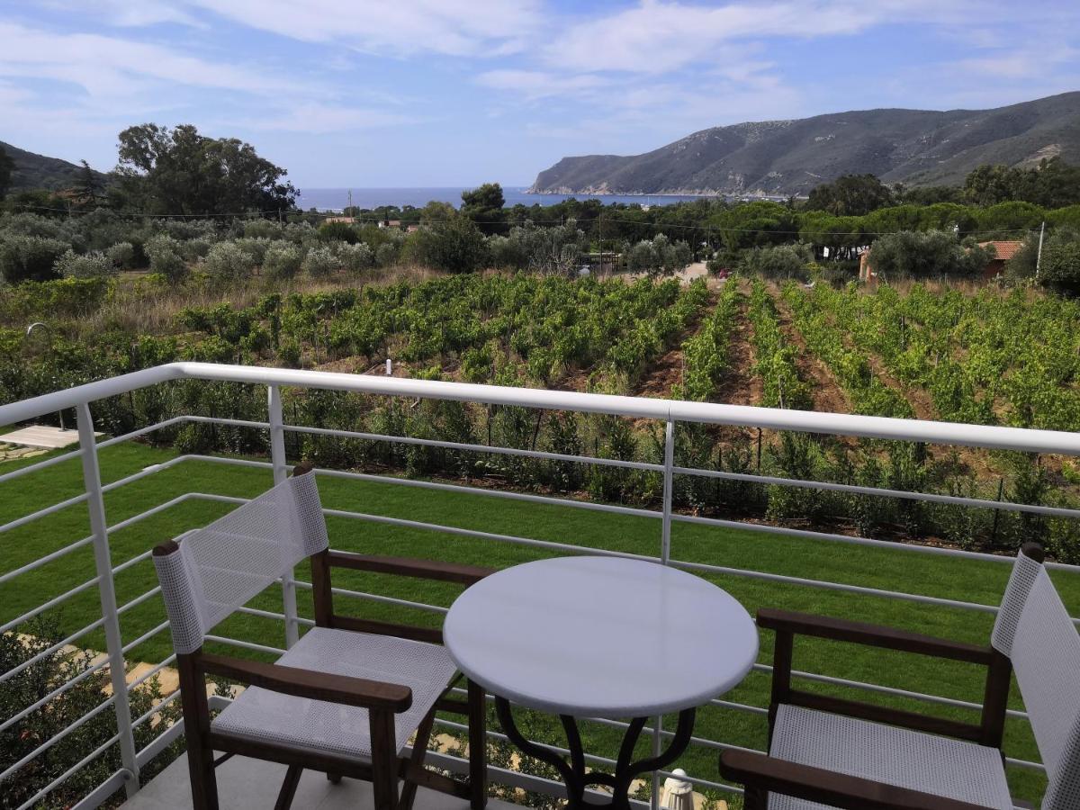 Stile Libero B&B ลาโกนา ภายนอก รูปภาพ