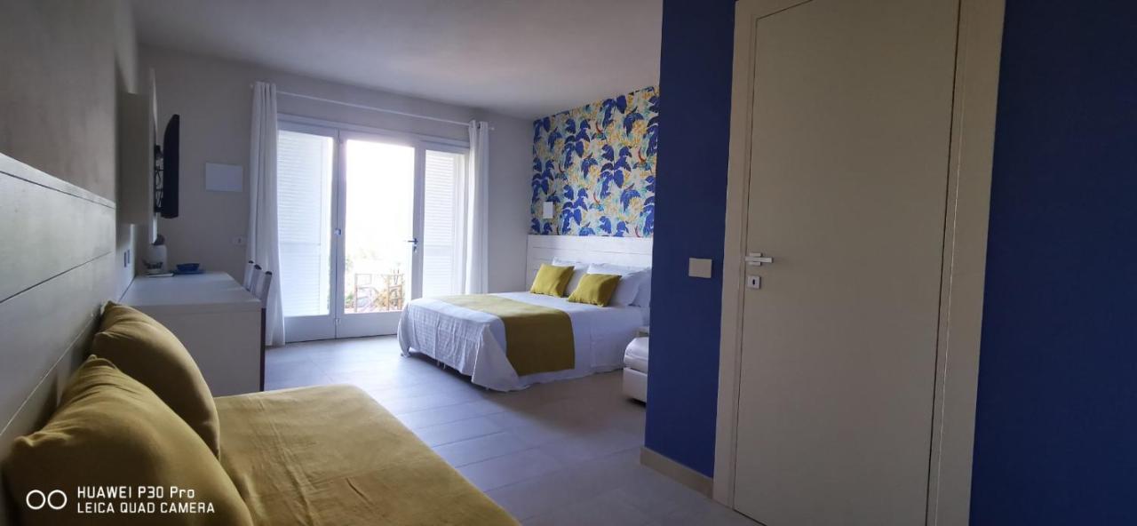 Stile Libero B&B ลาโกนา ภายนอก รูปภาพ
